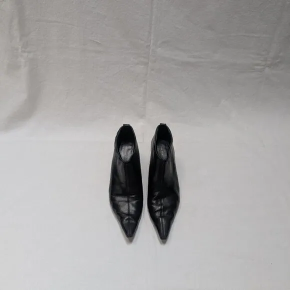The Row Black Leather Heeled Low Ankle Booties Shoes Size 38.5 US 8.5