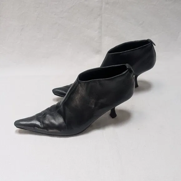 The Row Black Leather Heeled Low Ankle Booties Shoes Size 38.5 US 8.5