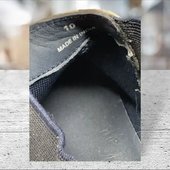 Thomas and‎ Vine Gray and Leather Suede Boots Chukka Mens Size 10