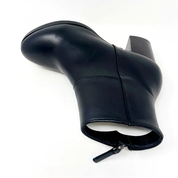 Thursday Boot Co Womens Black Modern Handcrafted Leather Bootie