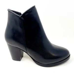 Thursday Boot Co Womens Black Uptown Handcrafted Leather Bootie