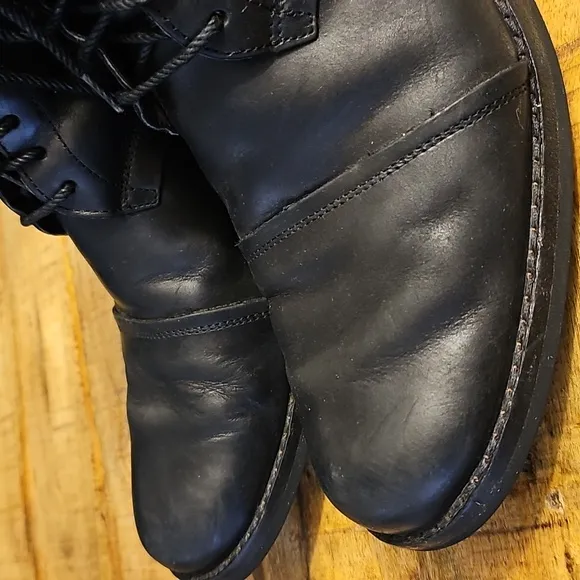 Timberland &quot;Mens City 6&quot; Side Zip Boots&quot; Size 9