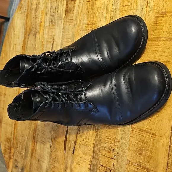 Timberland &quot;Mens City 6&quot; Side Zip Boots&quot; Size 9