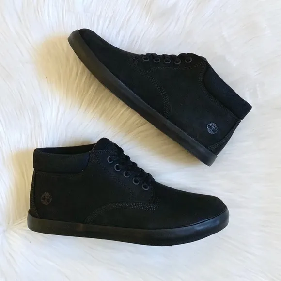 Timberland Women’s Dausette Chukka Black Sneaker Boots