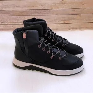 Timberland Women’s Supaway Black Chukka Boots