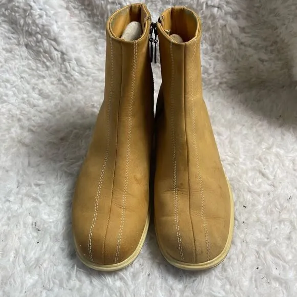 Timberland leather wheat Nubuck ankle wedge boots side zipper size 7.5M