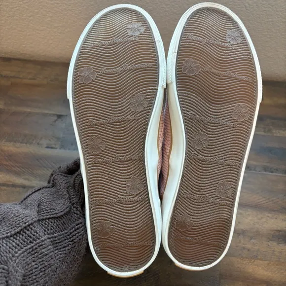 Tommy Bahamas Blush Pink Corduroy Slip On Shoes Womens 7.5 Casual Fall Everyday