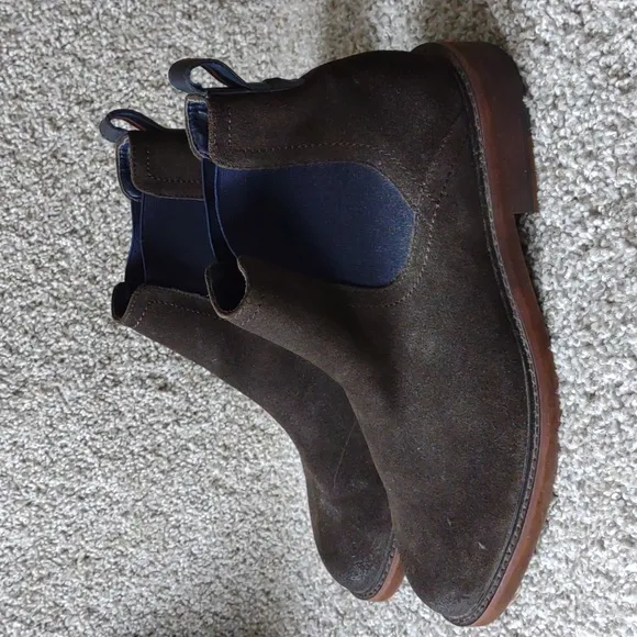 Tommy Hilfiger Polished Suede Leather Brown Pull On Chukka Boots Men's 10 EUC