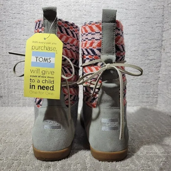 TOMS Nepal Women's Size 9.5 US Gray Cow Leather Aztec Knit Ankle Boots