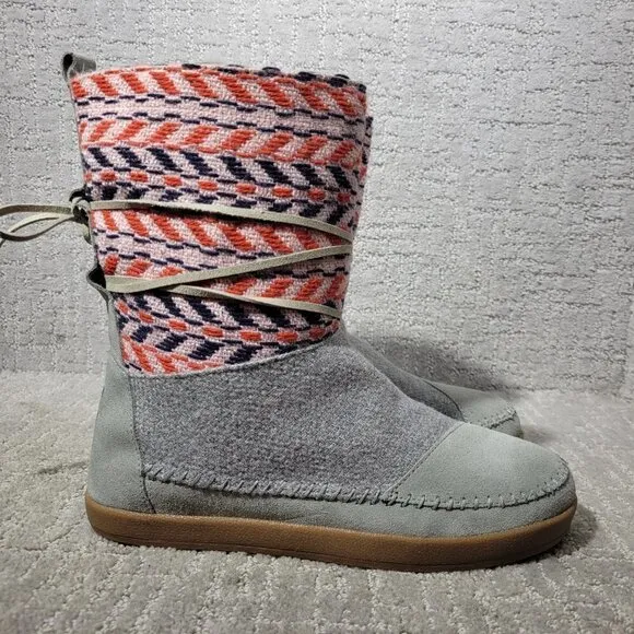 TOMS Nepal Women's Size 9.5 US Gray Cow Leather Aztec Knit Ankle Boots