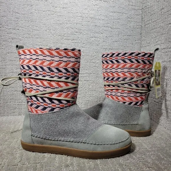 TOMS Nepal Women's Size 9.5 US Gray Cow Leather Aztec Knit Ankle Boots