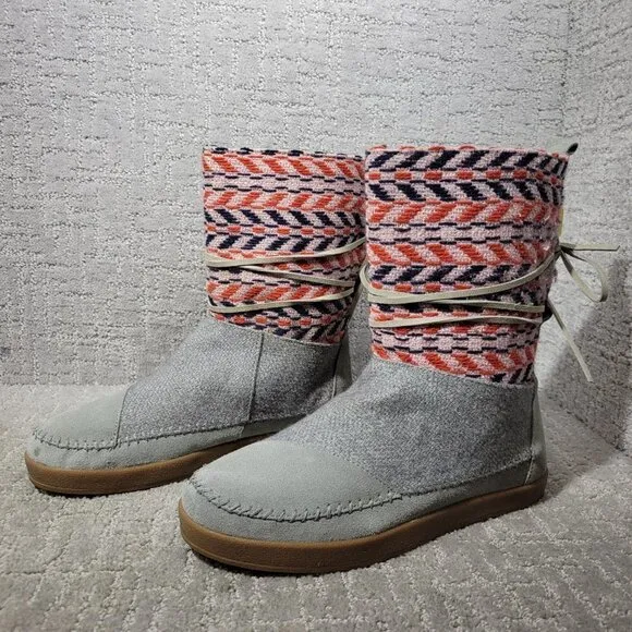 TOMS Nepal Women's Size 9.5 US Gray Cow Leather Aztec Knit Ankle Boots