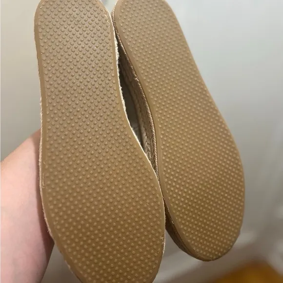 TOMS Tan Espadrille Slip-On Shoes 9W