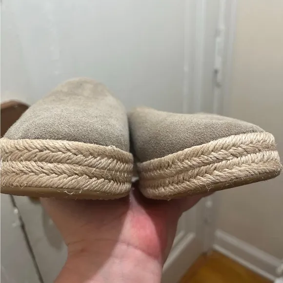 TOMS Tan Espadrille Slip-On Shoes 9W