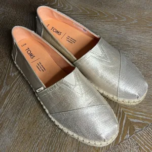 TOMS Women’s Alpargata Shoes in Spanish Villa 1