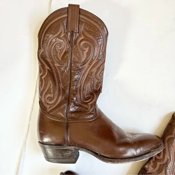 Tony Lama Cowboy Boots Brown Leather Size 9 EE Extra Wide