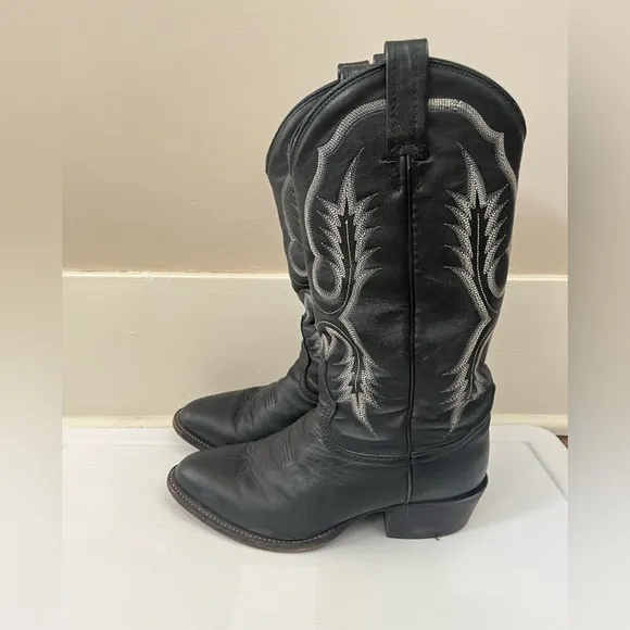 Tony Lama Men's Cowboy Boots - Western Boots - Leather Men's size 6.5