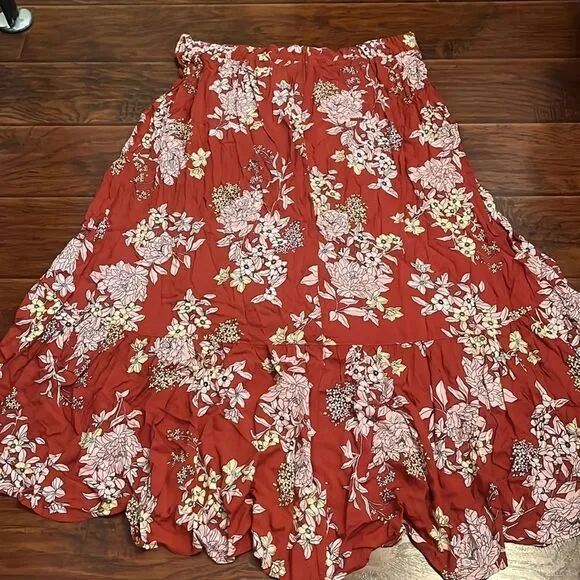 Torrid Floral Print Boho Hi-Lo Ruffle Maxi Skirt Contemporary Festival Feminine