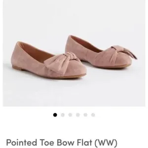 Torrid Pale Pink Pointed Toe Bow Flats Sz 9.5 WIDE WIDTH