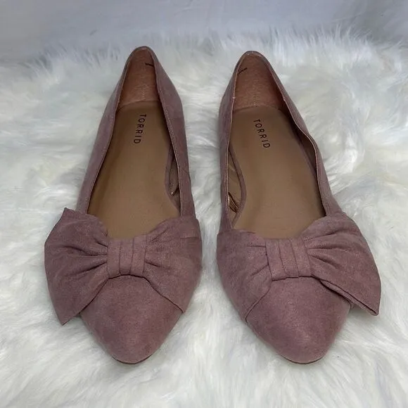 Torrid Pale Pink Pointed Toe Bow Flats Sz 9.5 WIDE WIDTH