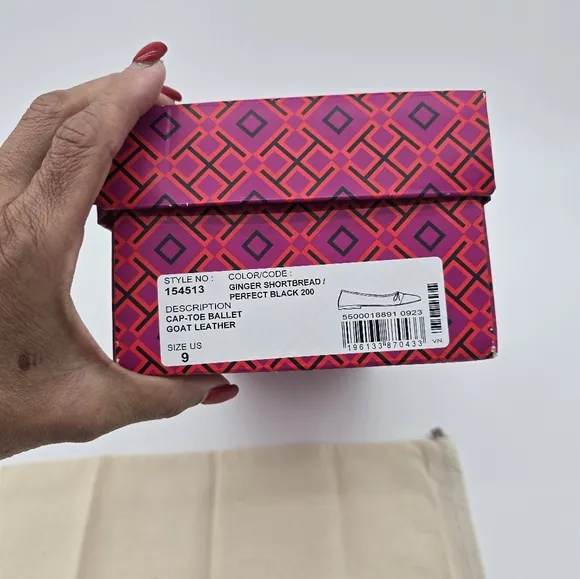 Tory Burch  Ballet Tan and Black Two-Tone Flats