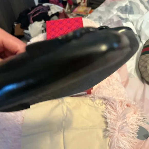 Tory Burch Black Flats with Embossed Logo and Glossy Finish