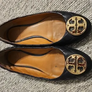 Tory Burch Black Quilted Ballet Flats 7