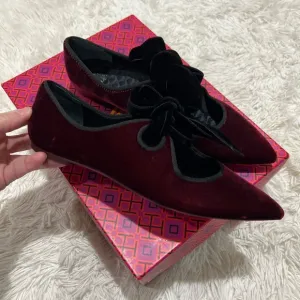 Tory Burch Clara Flats - NIB - size 7 - Bordeaux/black