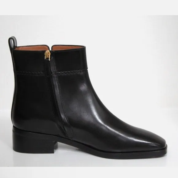 Tory Burch Everly Flat Ankle Boot Side Zip Perfect Black Gold Logo Size 5 New