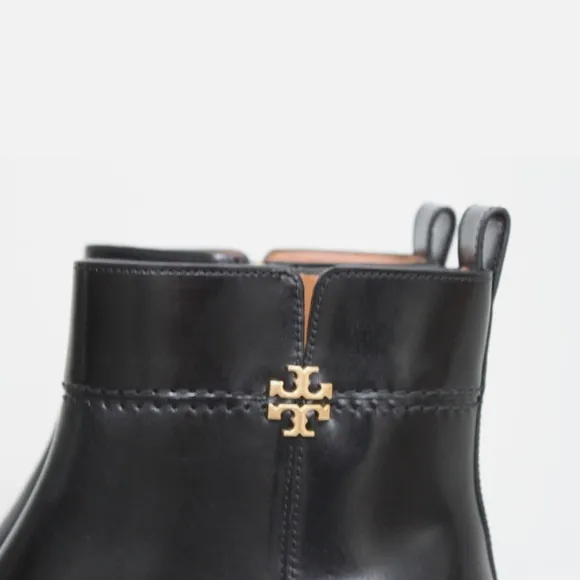 Tory Burch Everly Flat Ankle Boot Side Zip Perfect Black Gold Logo Size 5 New