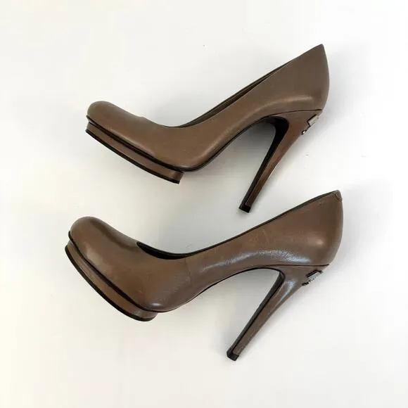 Tory Burch Jude Leather Platform Pumps Logo Heels Shoes Taupe/Tan 8M