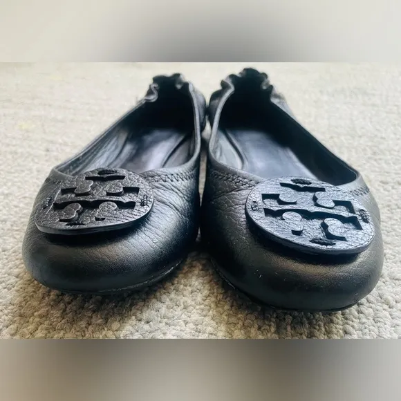 TORY BURCH Minnie Black Ballet Flats With Tory Burch Signature Branding
