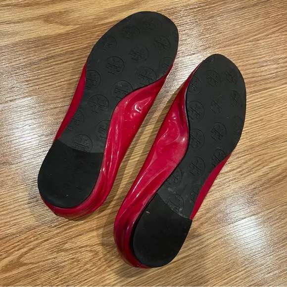 Tory Burch red patent leather ballet‎ flats size 5.5