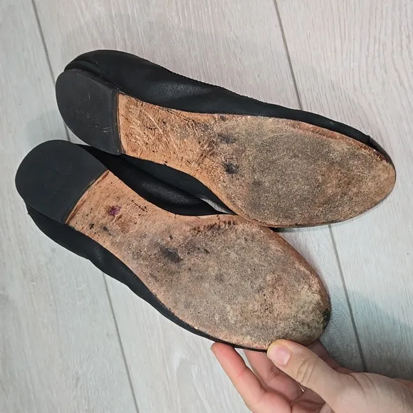 Tory Burch Women Black Ballet Flats Logo Gold Accent Loafer Slip On Shoes Sz 7.5