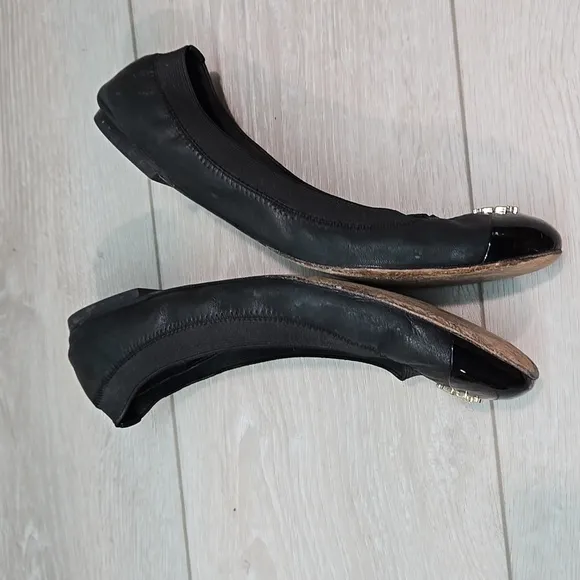 Tory Burch Women Black Ballet Flats Logo Gold Accent Loafer Slip On Shoes Sz 7.5