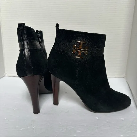 TORY BURCH Women’s Alaina 4” Heel Black Suede Leather Ankle Boots w\Box- Size 8