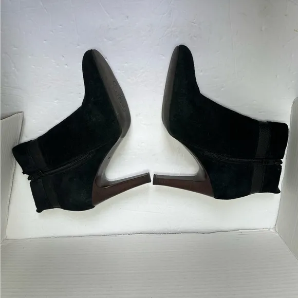TORY BURCH Women’s Alaina 4” Heel Black Suede Leather Ankle Boots w\Box- Size 8