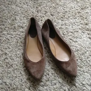 Trask Brown Tan Ria Pointed Leather Suede Flats