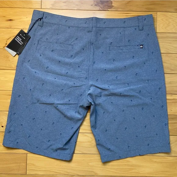 Travis Mathew Rock The Boat Golf Shorts Mens Sz 36 Blue Striped 11&quot; inseam