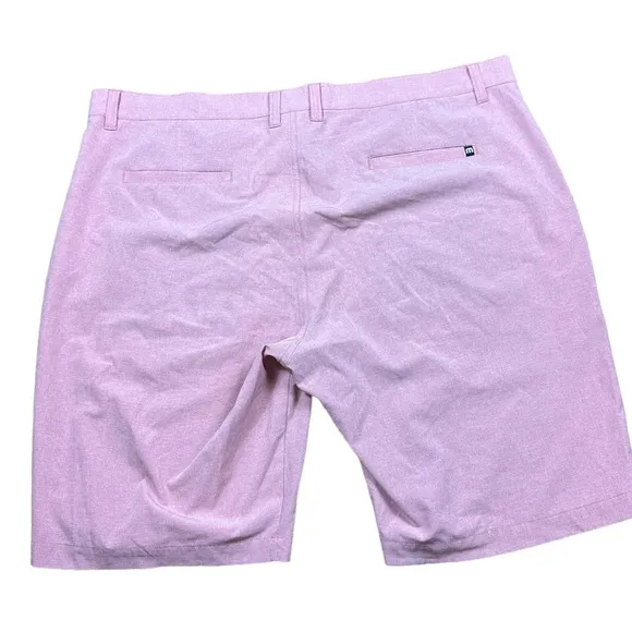 TRAVIS MATTHEW: On A Boat Shorts - Size 42
