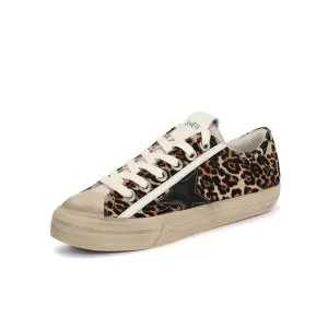 Trendy Leopard Print Women's Round Toe Flat Leather Sneakers