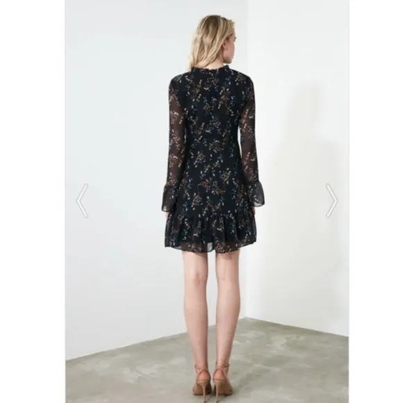Trendyol Black Flowered Dress‎