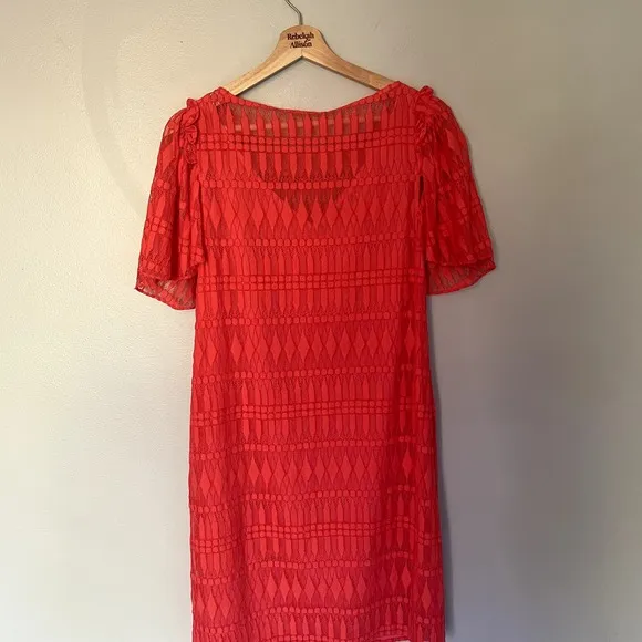 Trina Turk Ellington Lace Knit Dress in Coral Size Medium EUC