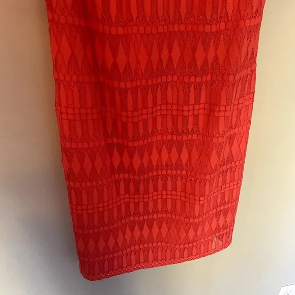Trina Turk Ellington Lace Knit Dress in Coral Size Medium EUC