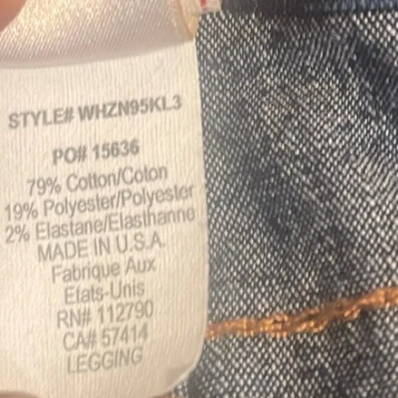 True Religion dark distressed wash Trendy Day 2 Nite legging 5 pocket jean 27
