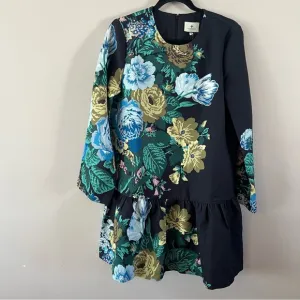 Tuckernuck Pierce dress Ladies size medium Black verdant floral blue