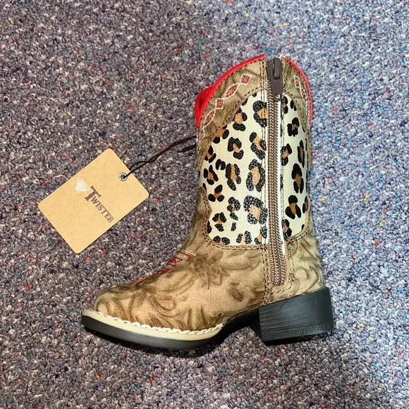 Twister Kids Cowgirl Boots in Leopard Avery NEW in Box