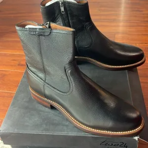 Two24 Ariat | Santa Fe | leather Men’s NEW IN BOX w/Dusters | Size 10