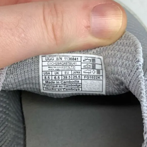 UGG Alameda Sammy Slip On Light Gray Upper Fabric Women’s Sneaker Shoes Sz 8.5
