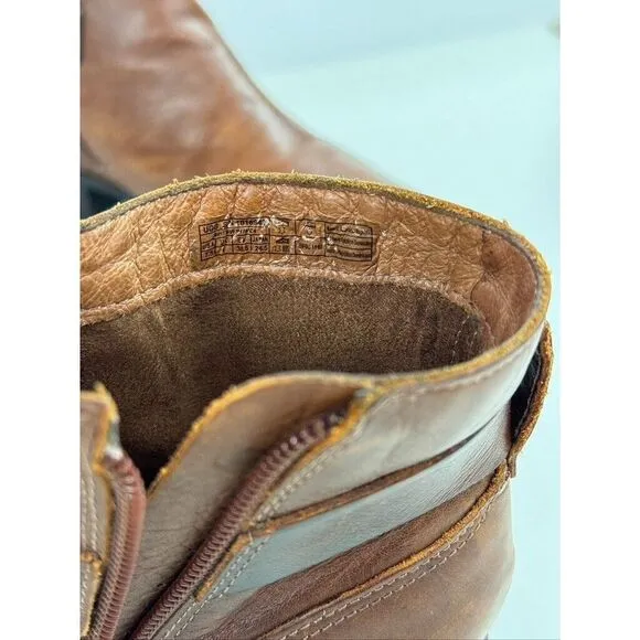 Ugg Barnett Boots Women's Size 7.5 Brown Leather Side Zip Ankle Strap 1016942